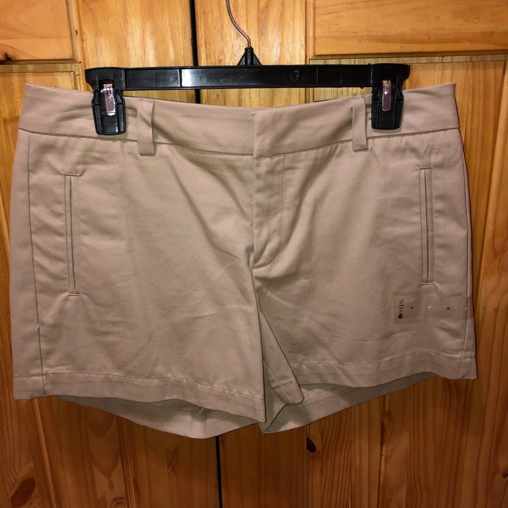 JcPenny khaki tan shorts